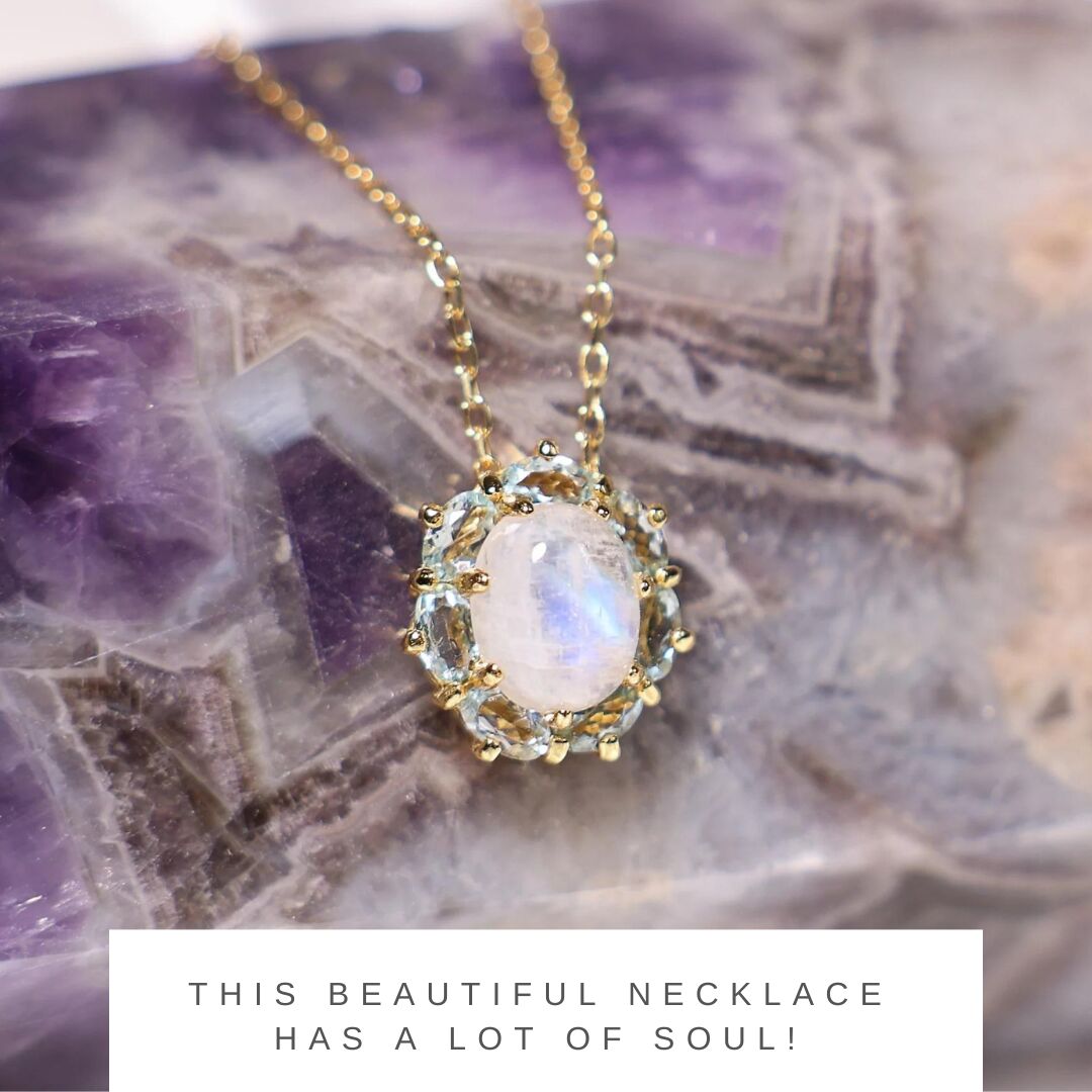 RAINBOW MOONSTONE AND SKY BLUE TOPAZ CRYSTAL NECKLACE THIS BEAUTIFUL NECKLACE HAS A LOT OF SOUL! 